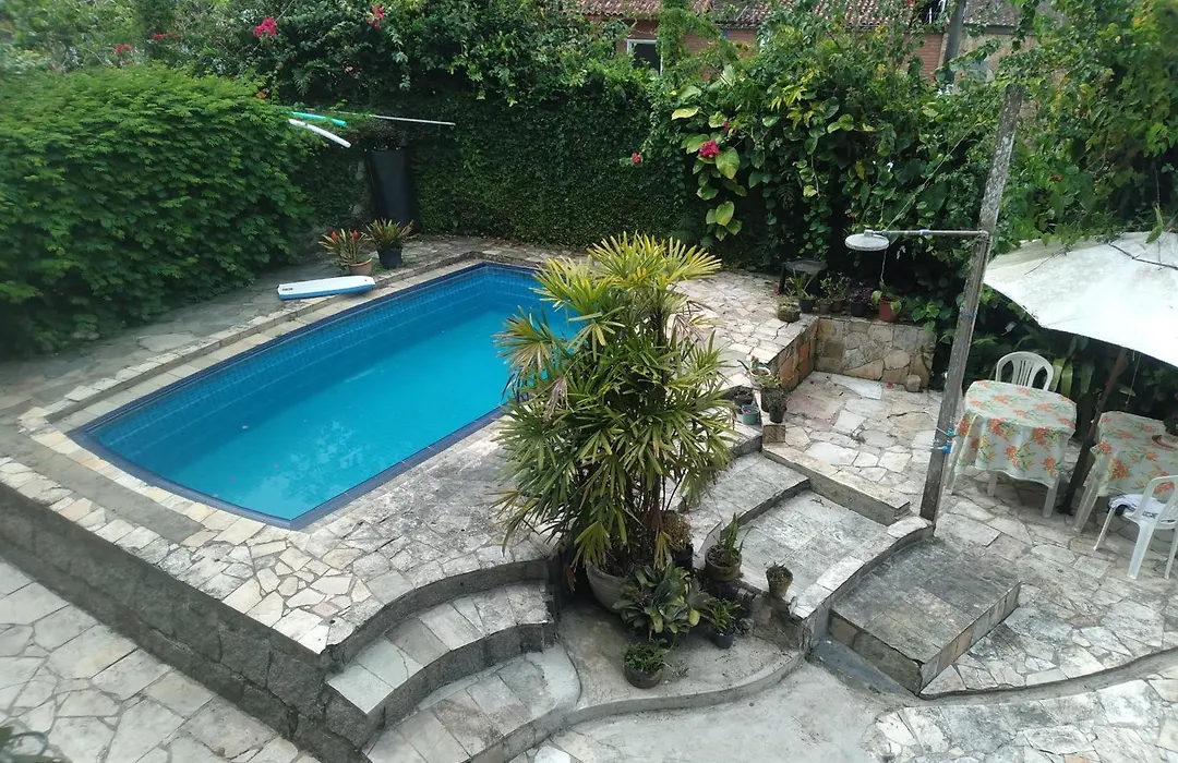 Lindas Suites A Uma Quadra Da Praia E Centro-1