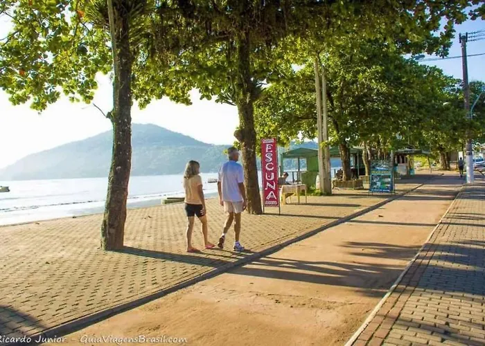 No Itagua Com Estacionamento
